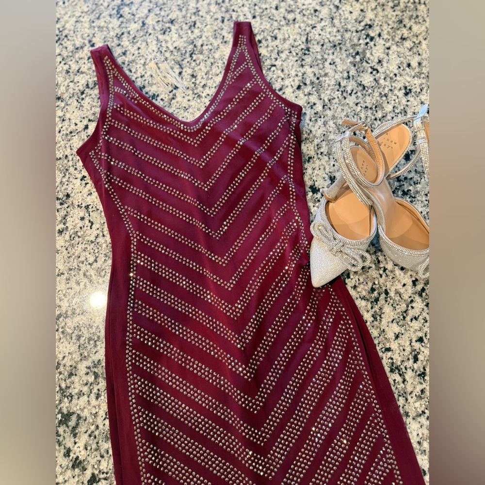 Carmen Marc Valvo Burgundy Studded Body Con Dress